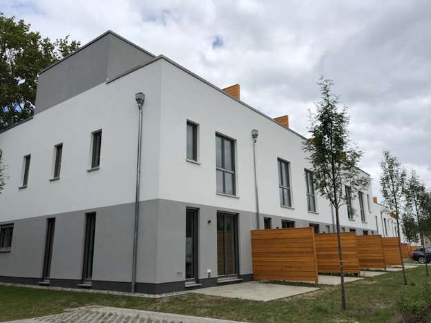 Altglienicke (Treptow) Neubau Reihenendhaus in Berlin